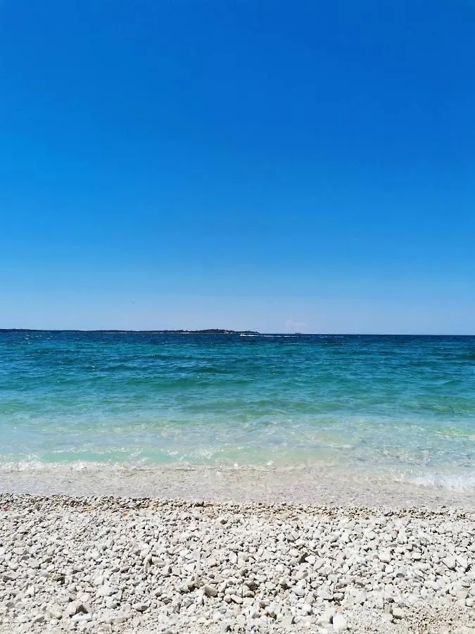 Apartment Andreas - Amphitheater With Free Parking- Pula
