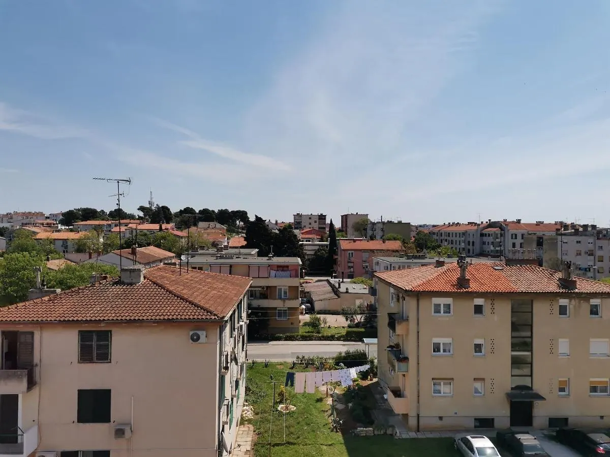 Apartment Andreas - Amphitheater With Free Parking- Pula 0*,